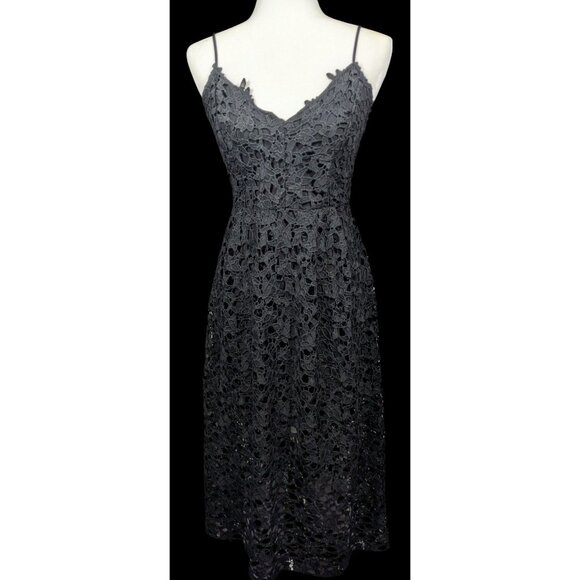 ASTR The Label Gothic Floral Lace Overlay Dress Size Medium - Picture 1 of 13